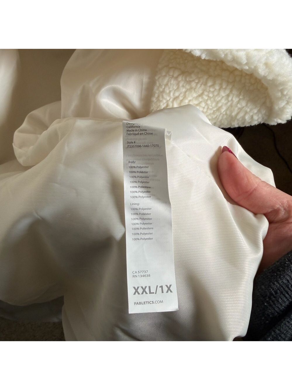 Fabletics Women's Ivory Plush Teddy Coat NWT - Picture 7 of 9